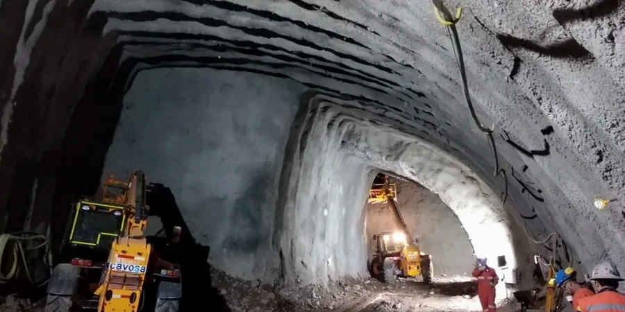 Analyse géotechnique pour tunnels en sols mous à Rennes
